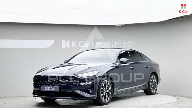 2022 KIA K8