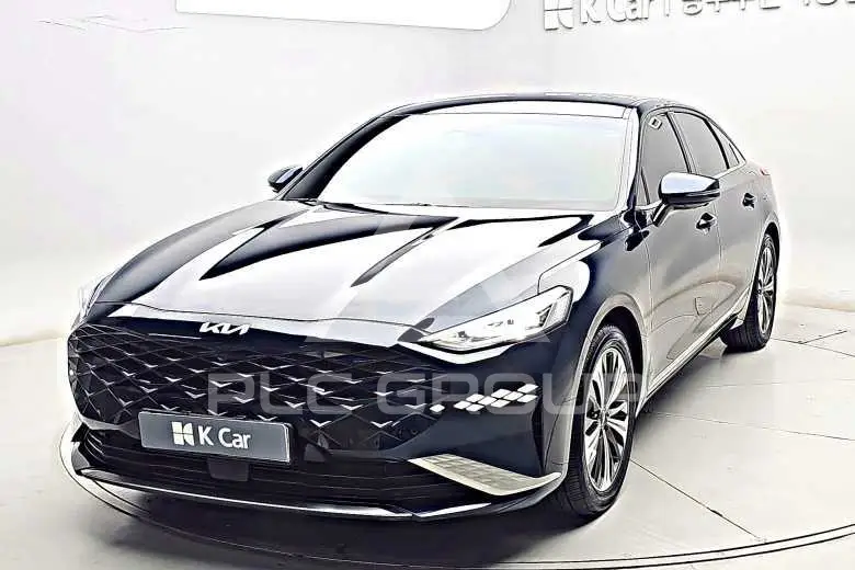2022 KIA K8