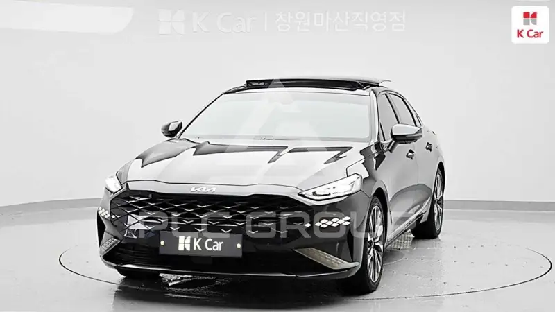 2022 KIA K8