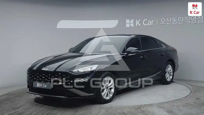 2022 KIA K8