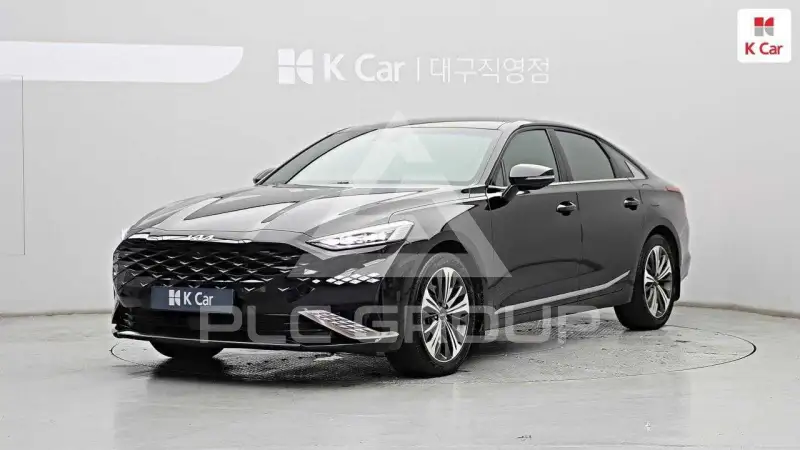 2022 KIA K8