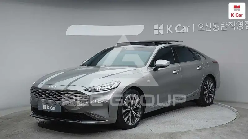 2022 KIA K8