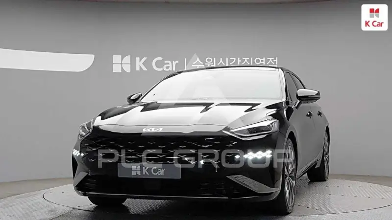 2022 KIA K8