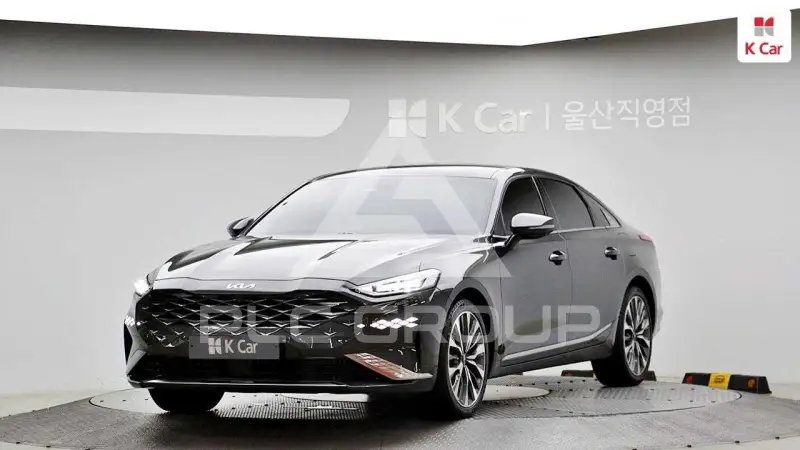 2022 KIA K8
