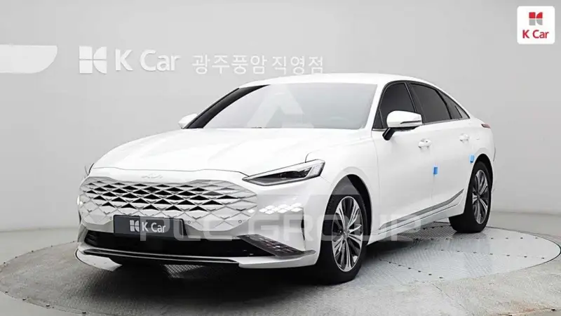2022 KIA K8