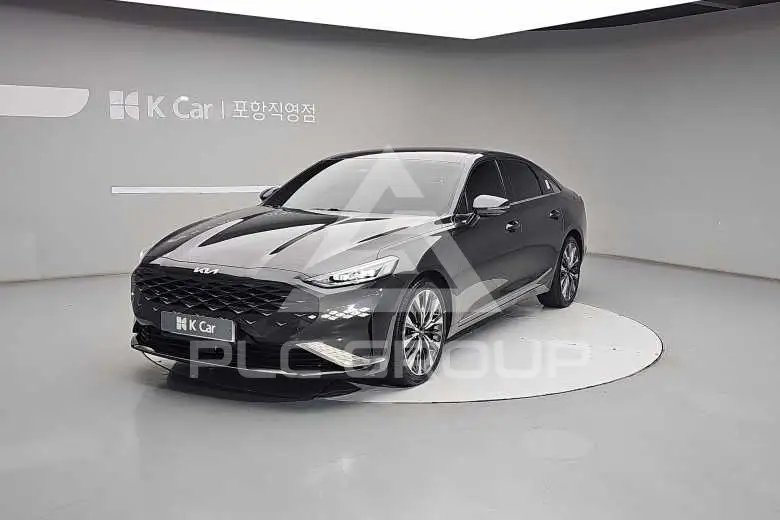 2022 KIA K8