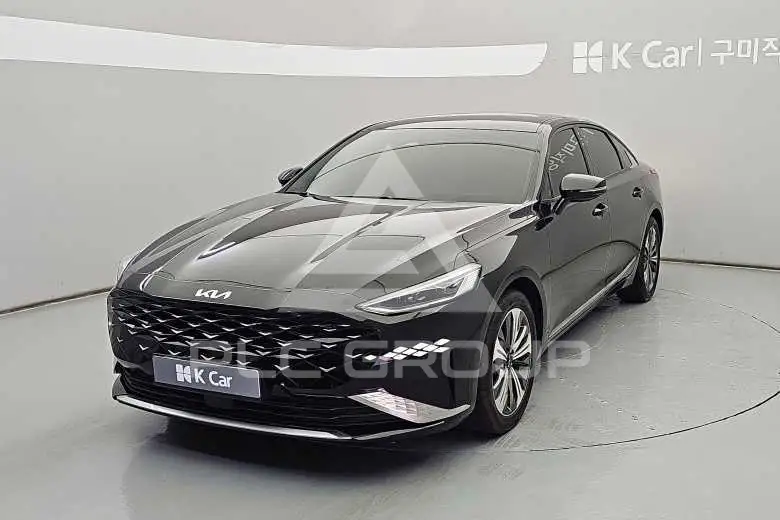 2022 KIA K8
