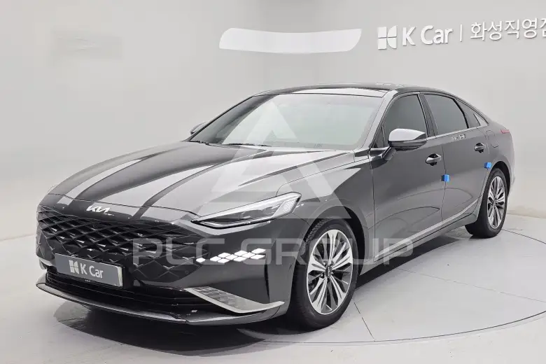 2022 KIA K8