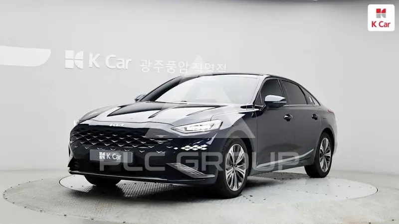 2022 KIA K8