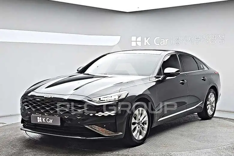 2022 KIA K8