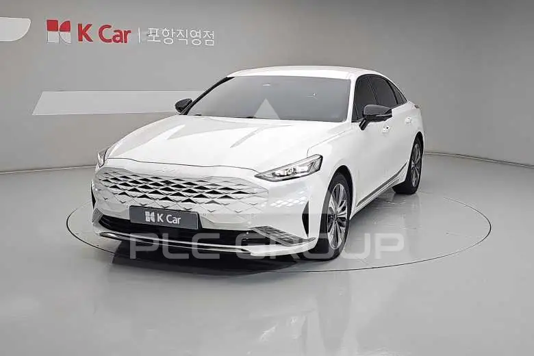 2022 KIA K8