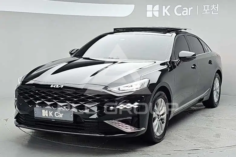 2022 KIA K8
