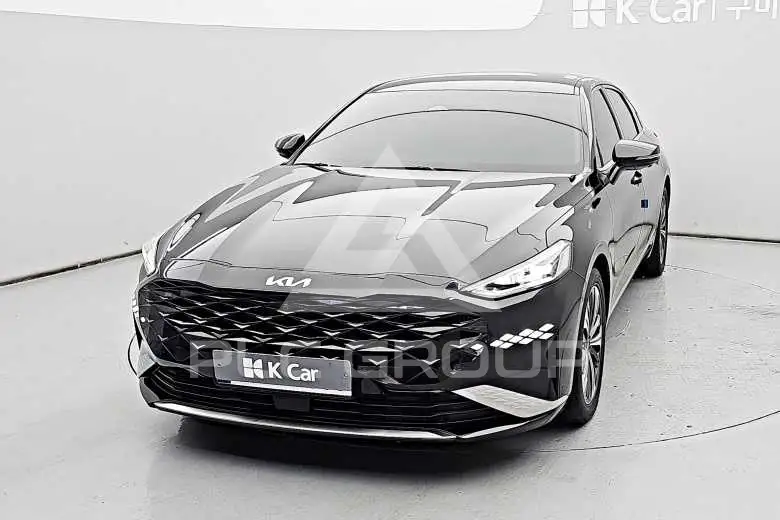 2022 KIA K8