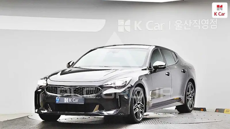 2022 KIA Stinger