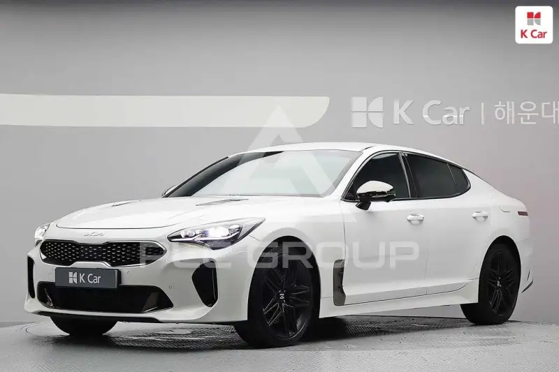2022 KIA Stinger