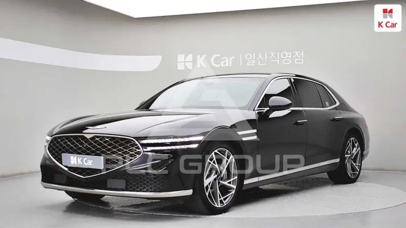 2022 Genesis G90