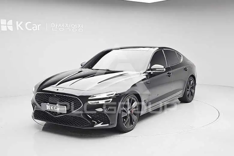 2022 Genesis G70