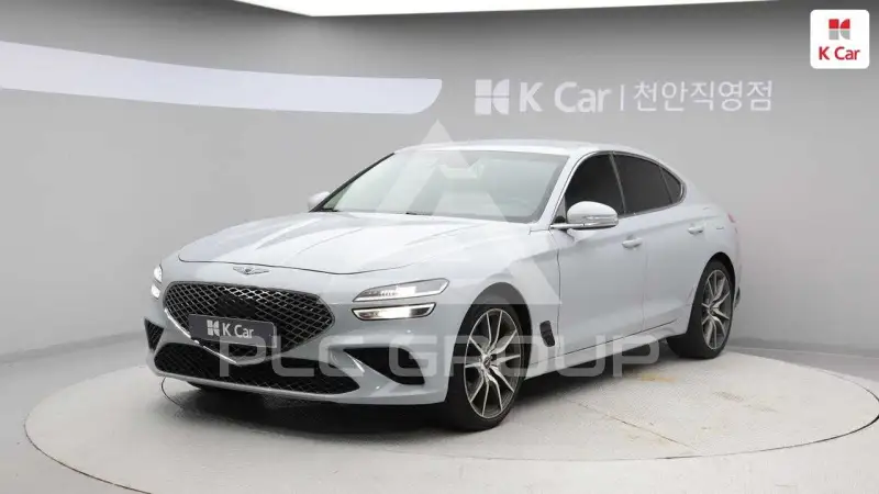 2022 Genesis G70