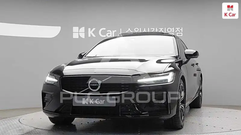 2022 Volvo S60