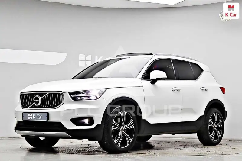 2022 Volvo XC40