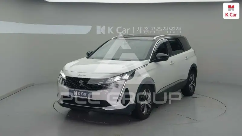 2022 Peugeot 5008