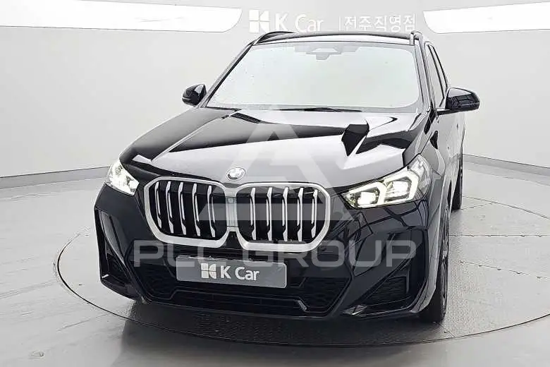 2023 BMW X1