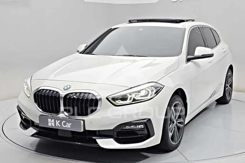 2023 BMW 1 series