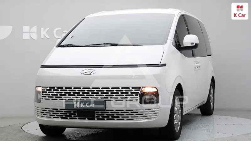 2023 Hyundai Staria