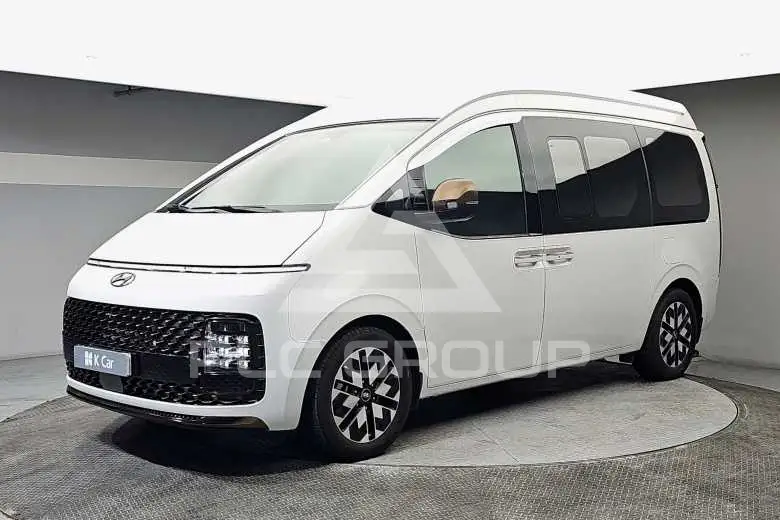 2023 Hyundai Staria