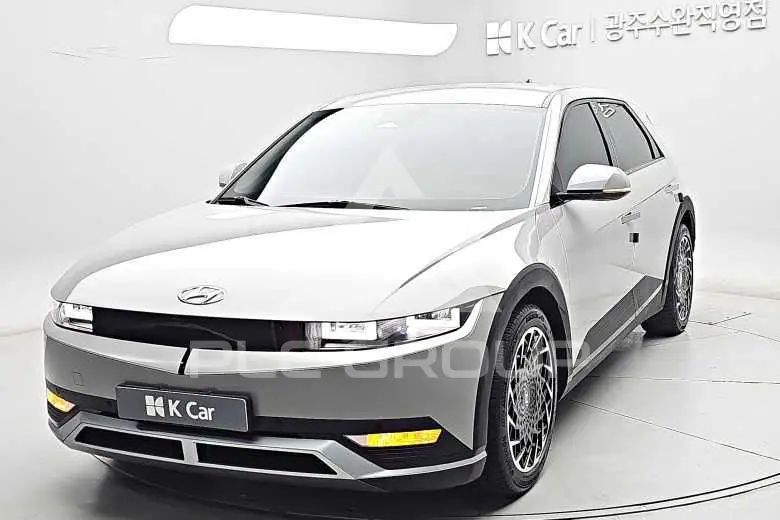 2023 Hyundai Ioniq