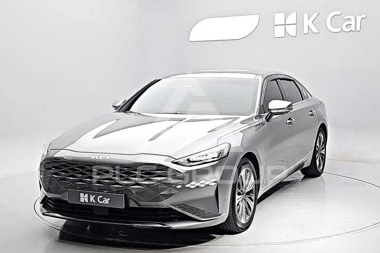 2023 KIA K8