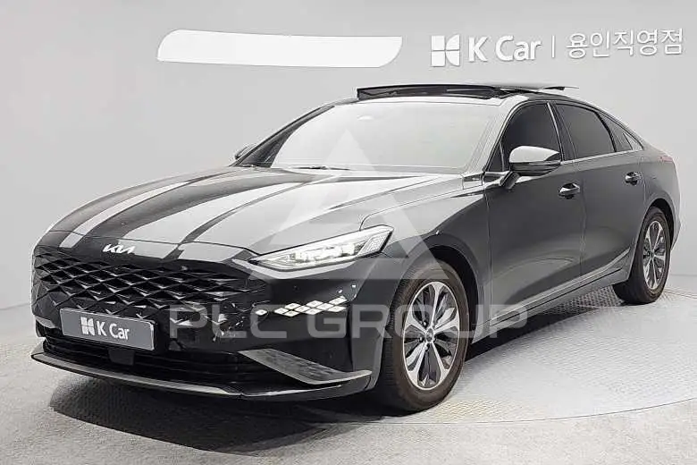 2023 KIA K8