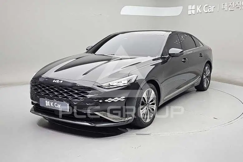 2023 KIA K8
