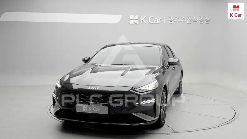 2023 KIA K8