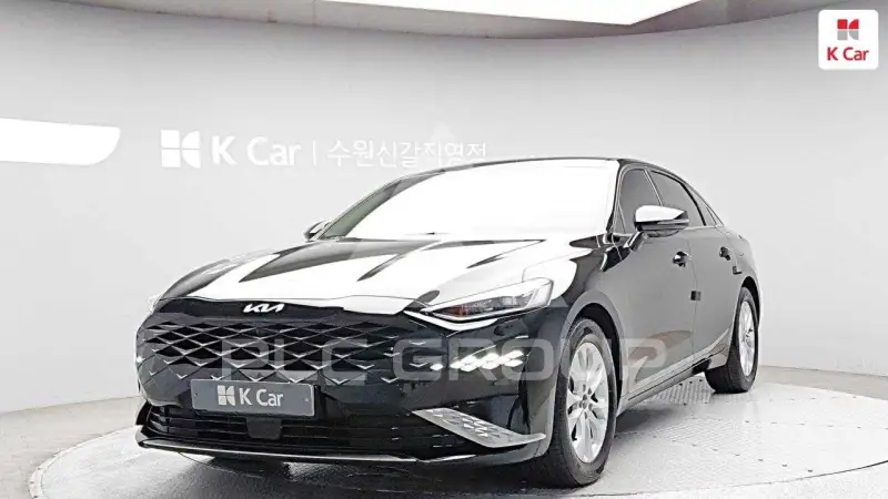 2023 KIA K8