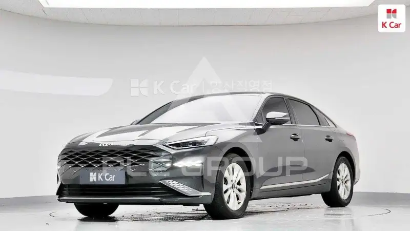 2023 KIA K8