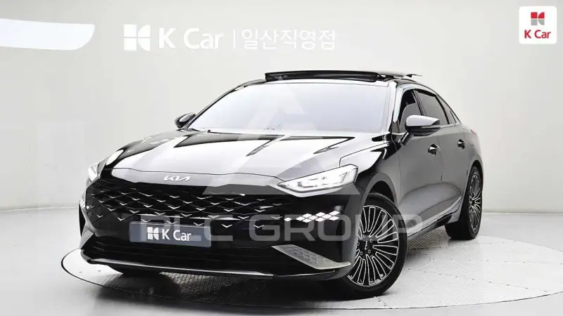 2023 KIA K8