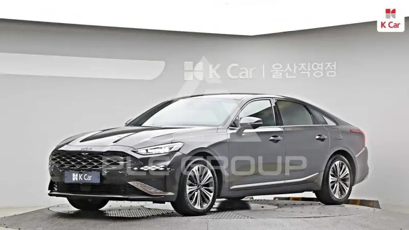 2023 KIA K8