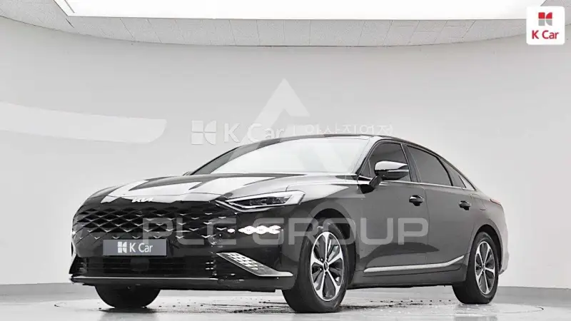 2023 KIA K8