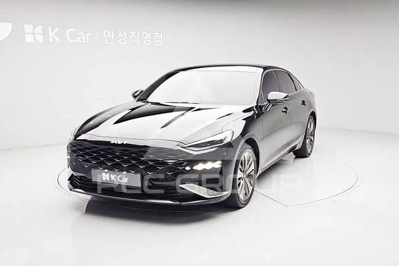 2023 KIA K8