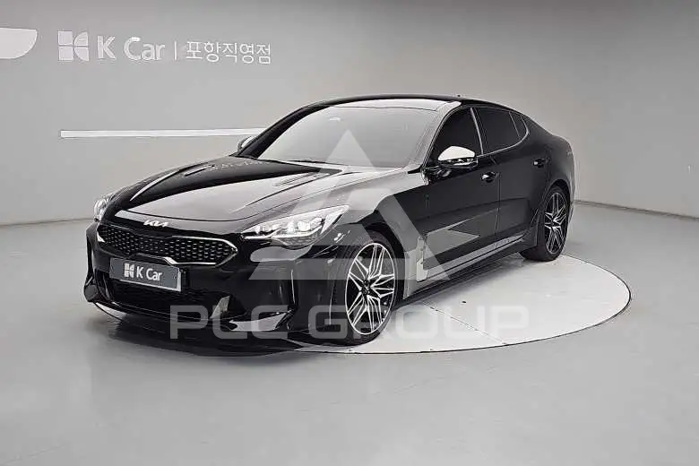 2023 KIA Stinger
