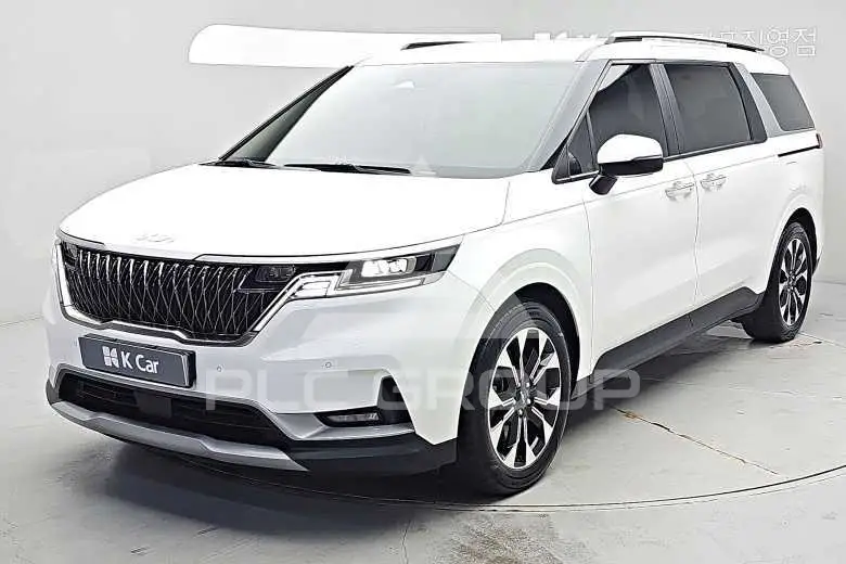 2023 KIA Carnival