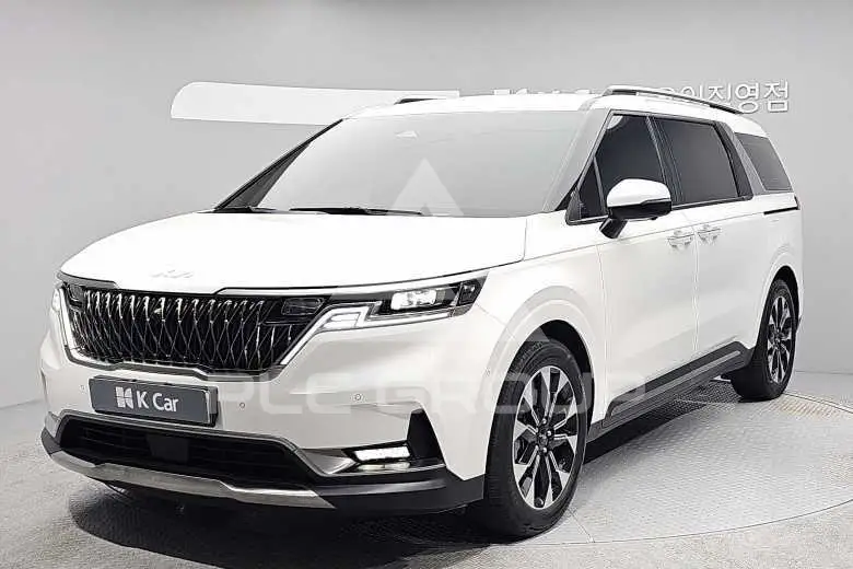 2023 KIA Carnival