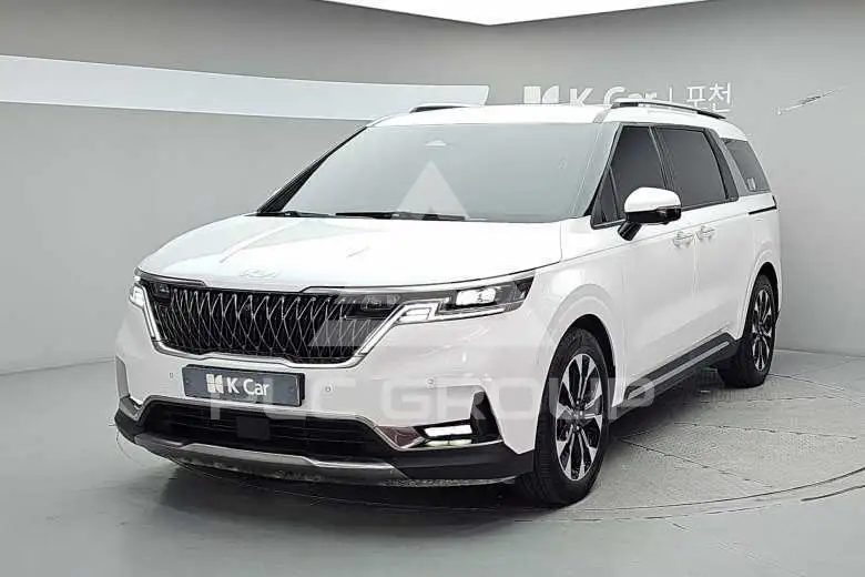 2023 KIA Carnival