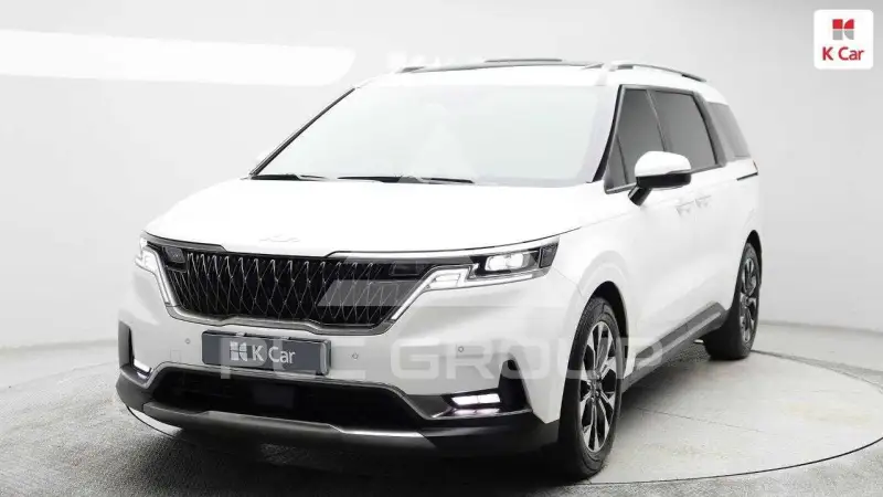 2023 KIA Carnival