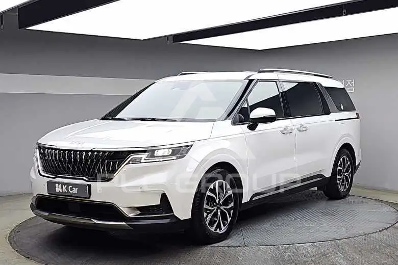 2023 KIA Carnival