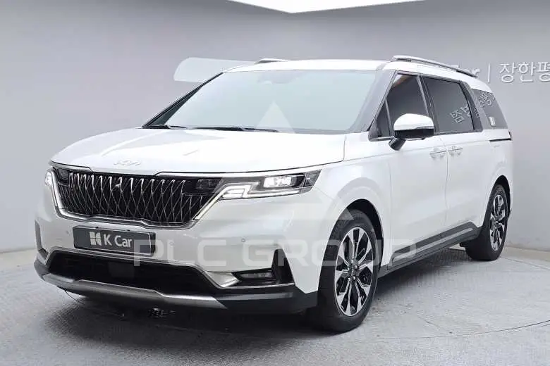 2023 KIA Carnival
