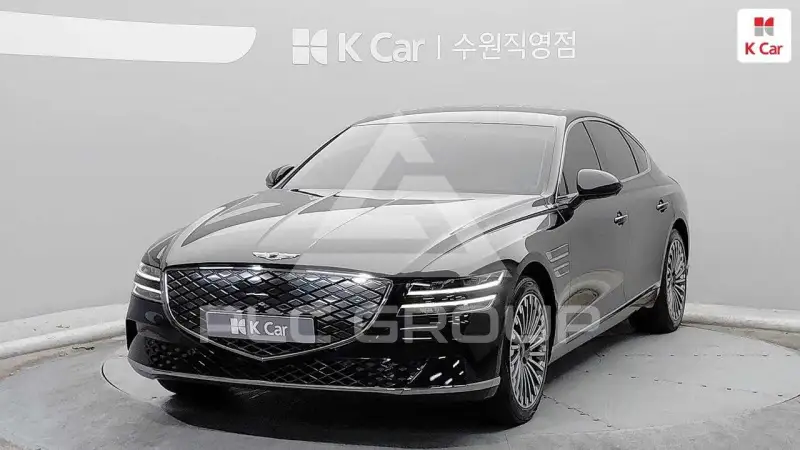 2023 Genesis G80