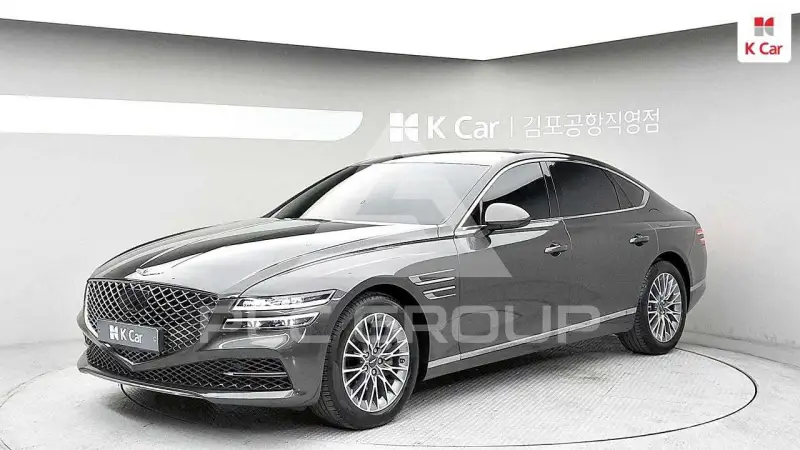 2023 Genesis G80