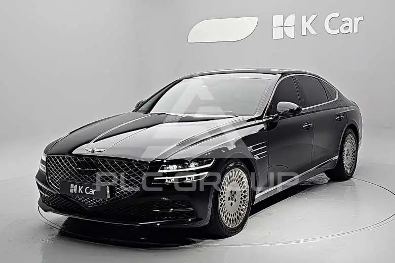 2023 Genesis G80